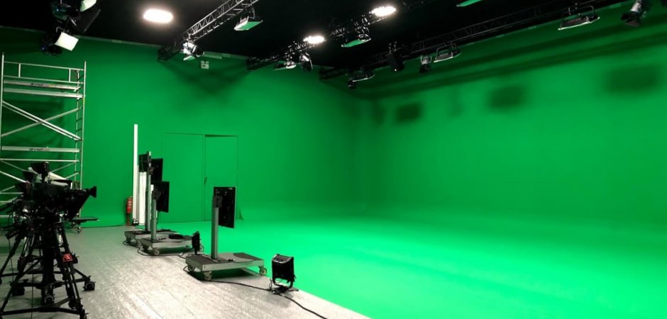 NEW AUDIOVISUAIS
